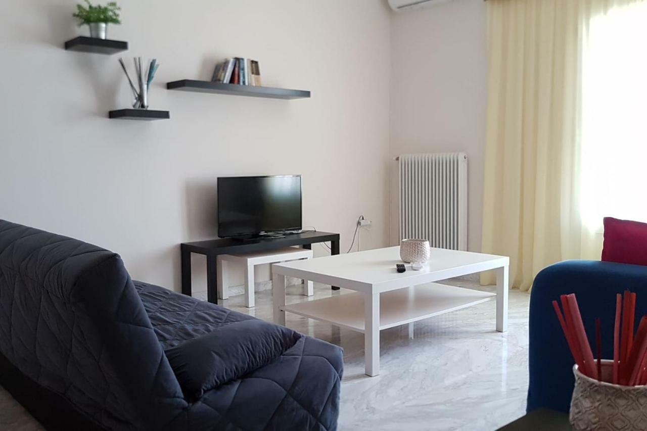 Galini Apartment ลูตรากี ภายนอก รูปภาพ